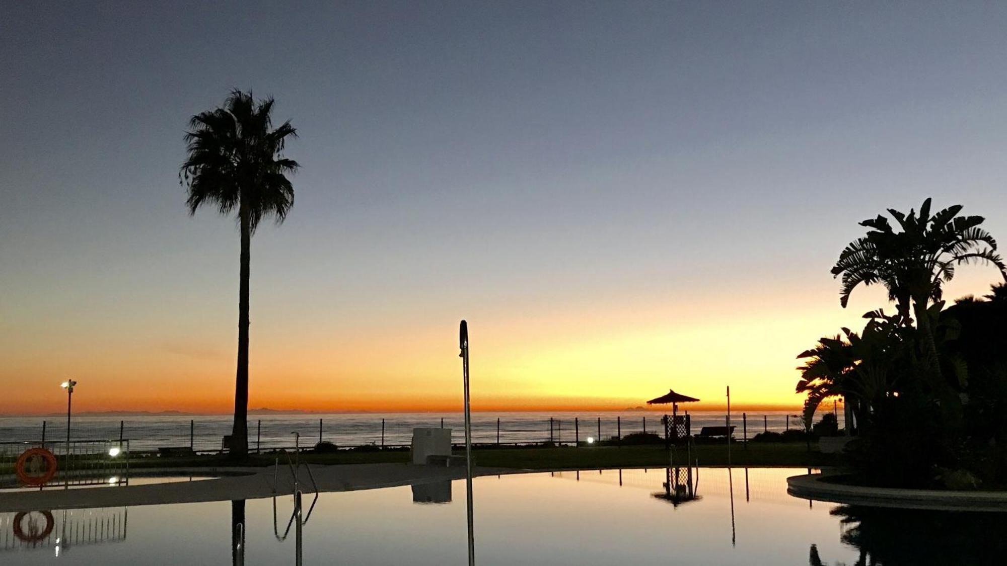 Mi Capricho Beachfront- 9D Apartment With Sea Views - Costa Del Sol La Cala De Mijas Luaran gambar